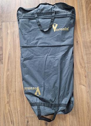 Мужской костюм темно синего цвета, бренда voronin