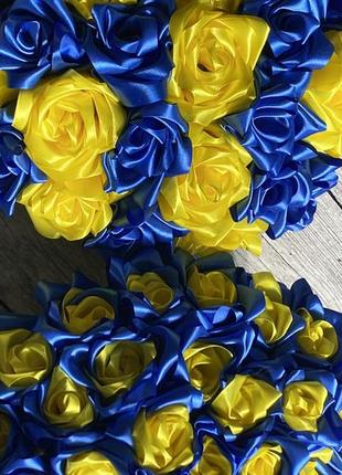 Цветы, цветы из атласа, атласная лента, атласная лиента