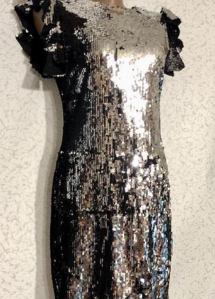 Нарядное платье