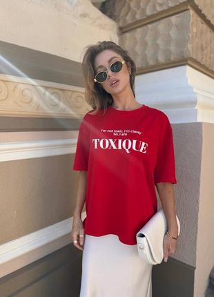Футболка toxique оверсайз