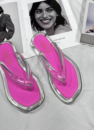 Шлепанцы новые топ качество