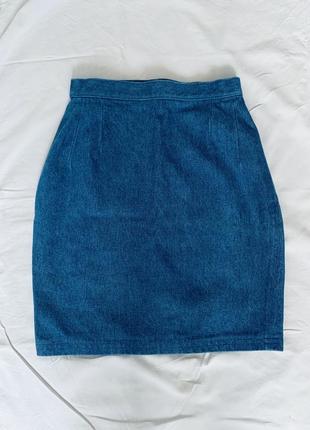Джинсова спідниця синього кольору