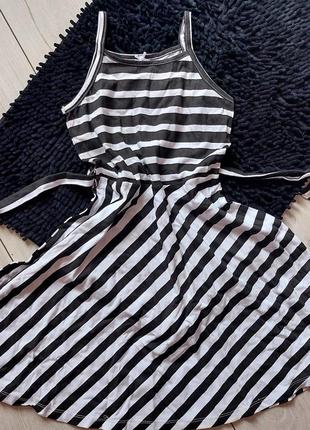 Платье на 7-8 лет