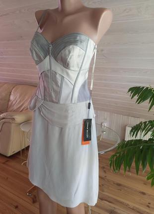 Вечірня сукня