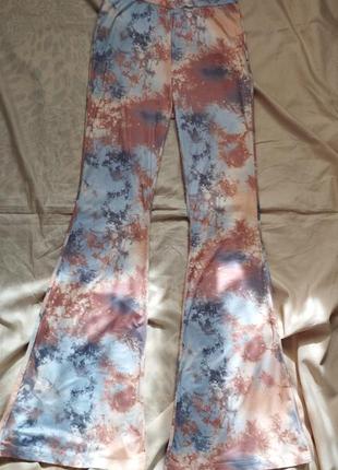 Штани, лосини- кльош тай дай