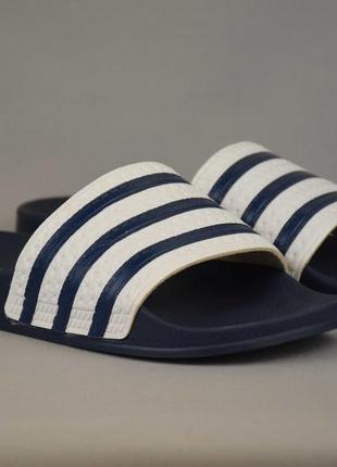 Adidas originals slippers adilette шлепанцы сланцы. имталия. оригинал. 40.5 р./25.5 см.
