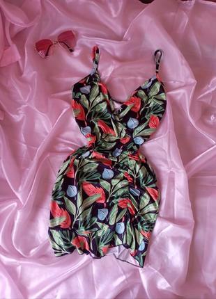 Актуальный сарафан shein