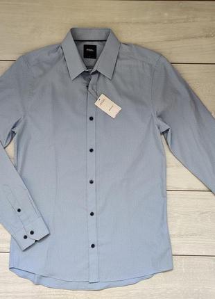 Чоловіча якісна блакитна невелика сорочка
