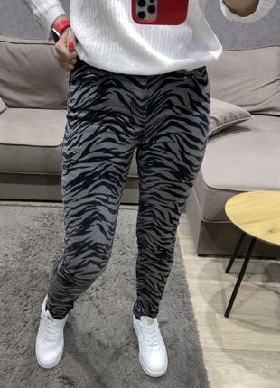Джинсы guess zebra print оригинал