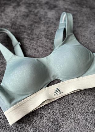 Спортивный топ с чашками adidas