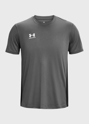 Мужская серая футболка ua m's ch. train ss