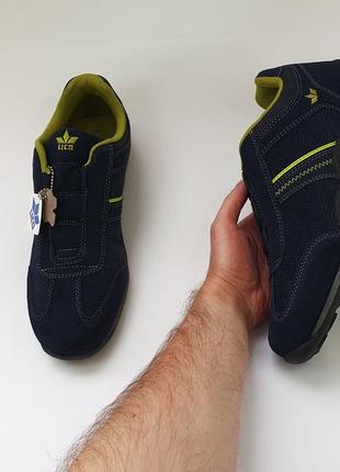 Мужские кроссовки