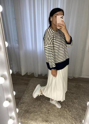 Zara кофта с пуговицами на спине