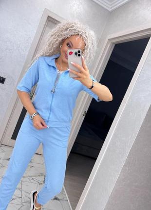 Спортивный легкий костюм "маркиз"
стиль спортивный, повседневный, прогулочный8 фото