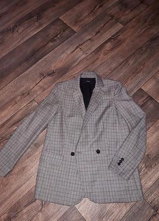 Стильний жакет theory