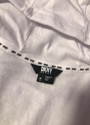 Жіночий костюм dkny