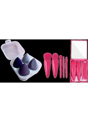 Набір інструментів для макіяжу - спонжі та пензлики в органайзерах