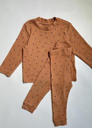 Костюм в рубчик primark