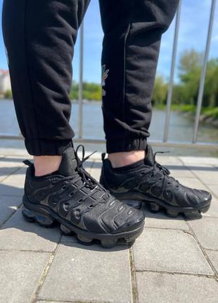 Чоловічі кросівки nike vapormax1 фото