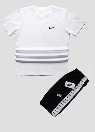 Мужской летний костюм nike футболка + шорты черно-белый комплект найк с лампасами (b)