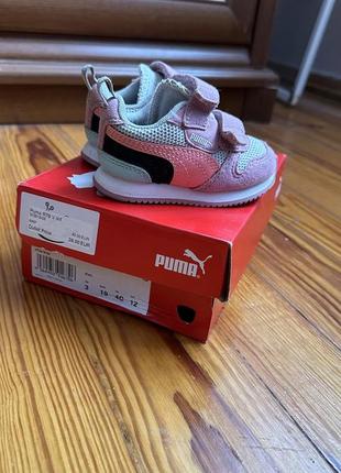 Продам чудові спортивні кросівки puma2 фото