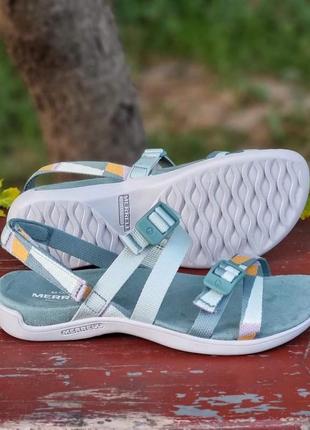 Merrell district hotsell
