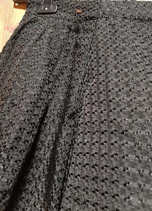 Юбка для школы,в поясе регулируется