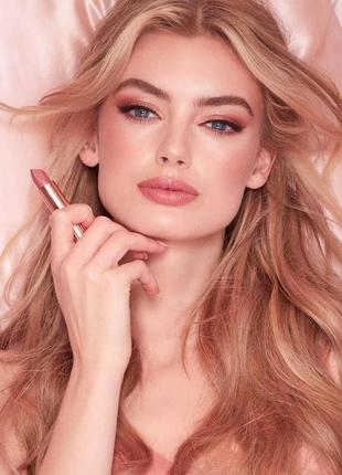 Рум'яна charlotte tilbury cheek to chic відтінок pillow talk оригінал3 фото