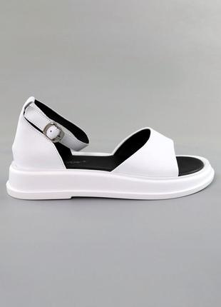 Сандалии женские кожаные белые босоножки 589215