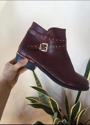 Новые ботинки женские, 42 размер.