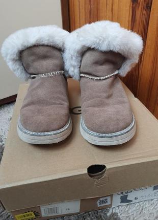 Жіночі уггі ugg1 фото