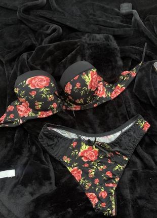 Бюстгальтер труси комплект intimissimi мереживний брендовий з пуш апом без пуш апа з кісточками