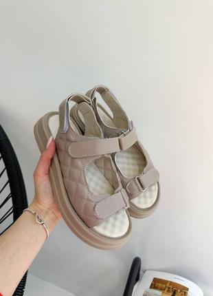 Кожаные босоножки на липучках 😍