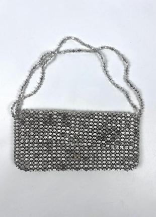 Сумочка с бусинок серебряная