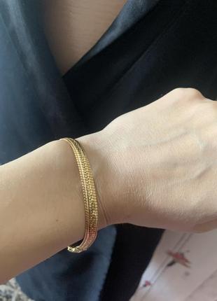Браслет на руку