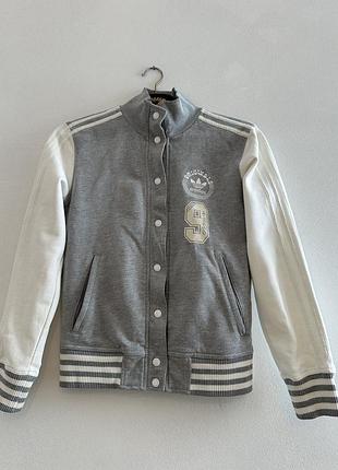 Спортивна кофта 10