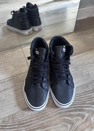 Кросівки високі кожа vans peanuts 39р 25см
