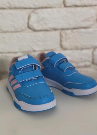 Adidas кроссовки для девочки 2