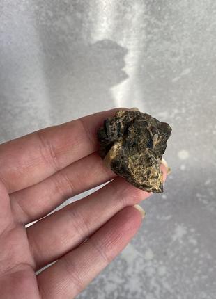 Моріон 37*31*20 мм. камінь натуральний моріон необроблений.1 фото