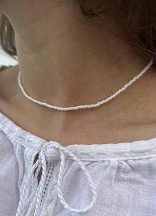 Білий чокер з бісеру чекер намисто прикраса топ стильна
