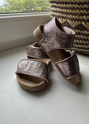 Босоножки zara