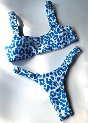Купальник принт лео бело-голубой