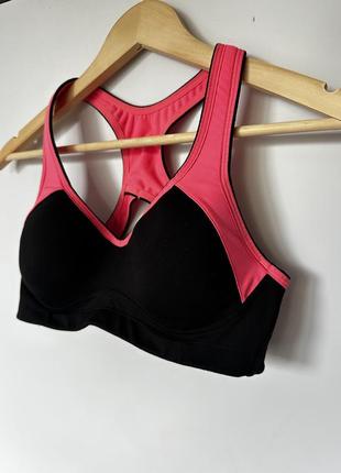 Спортивный топ m&s collection с чашками
