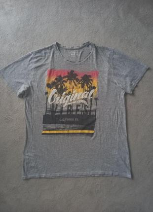 Брендова футболка jean pascale.