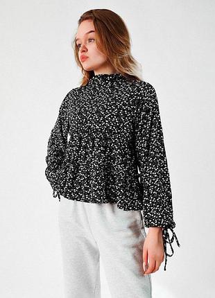 Кофтинка /блуза/блузка/сорочка жіноча boohoo з квітковим принтом
