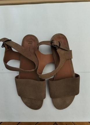 Босоножки замша,новые, коричневые