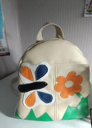 Рюкзак с аппликацией!