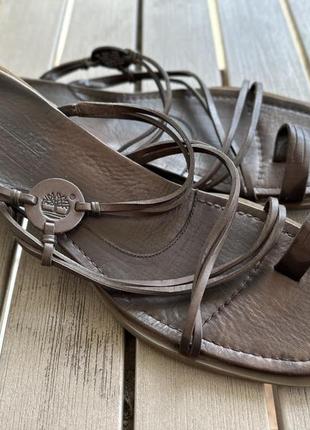Шкіряні шльопанці від timberland