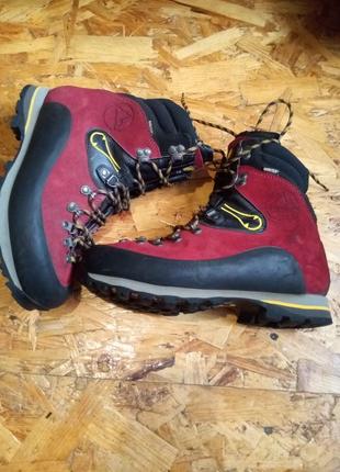 Трекинговые ботинки ботинки на мембраме la sportiva gore-tex