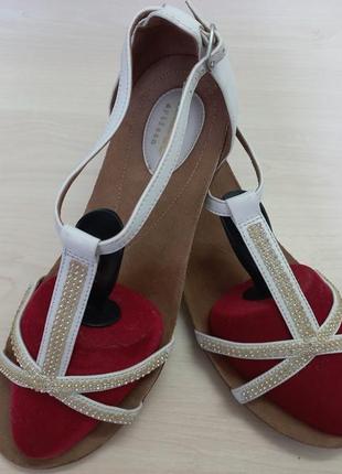 Босоножки сандали кожа жен. 40р.clarks индии3 фото